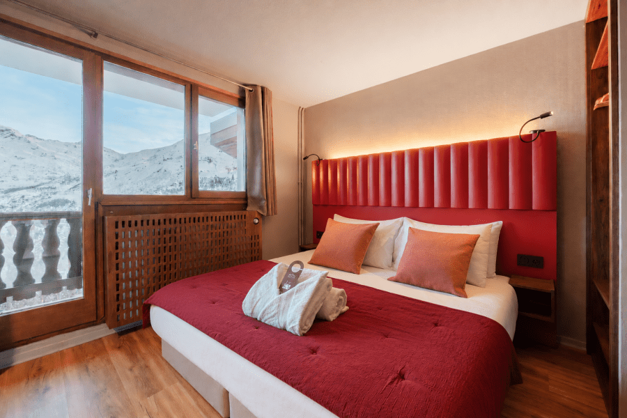 Alpeen Hotel