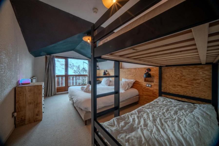 Alpeen Hotel