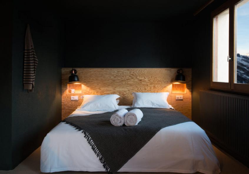 Alpeen Hotel