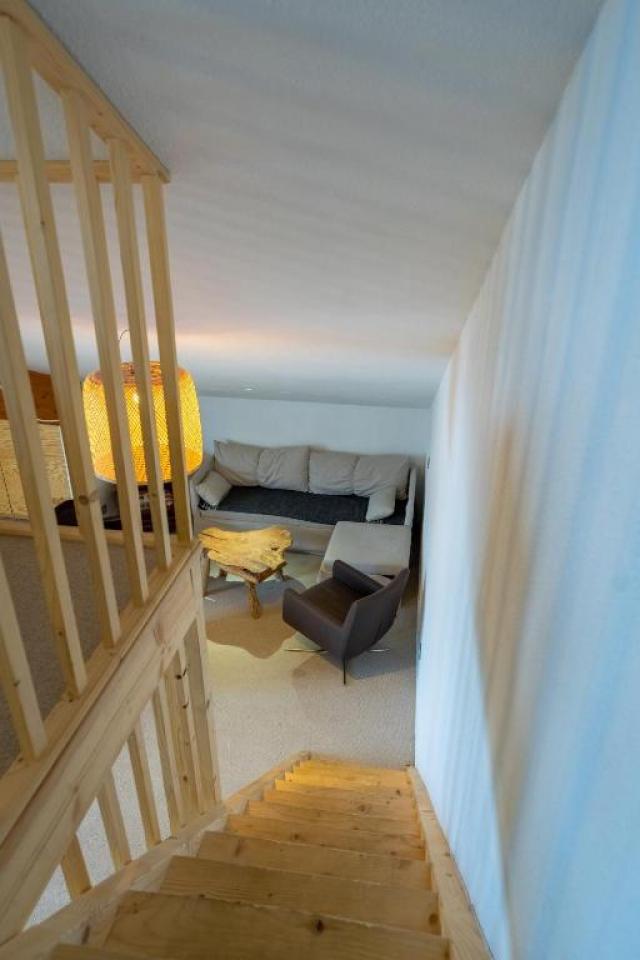 Alpeen Hotel