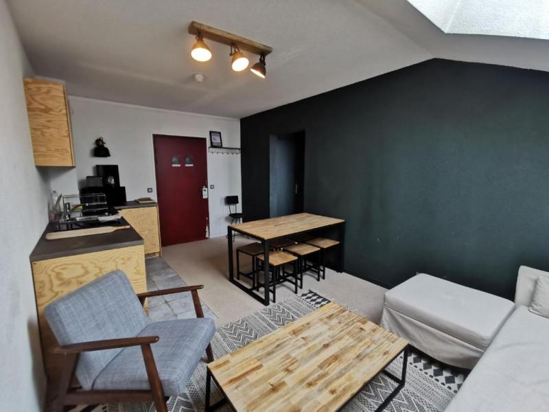 Alpeen Hotel